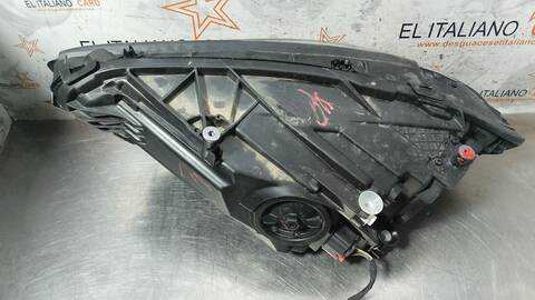 Foto 2ª: Faro Derecho Mercedes Clase A 140 A 200 177.087) 163CV 120KW (2018)