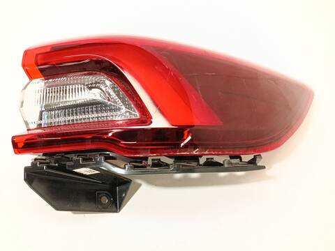Foto 1ª: Piloto Trasero Derecho Ford Kuga 2.5 DURATEC PLUG-IN-HYBRID 152CV 112KW [BGDA] (2024)