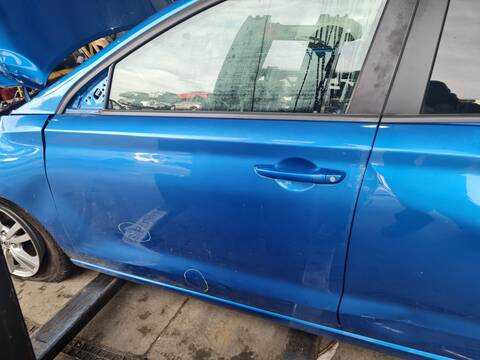 Puerta Delantera Izquierda Hyundai i30 KLASS 95CV 70KW