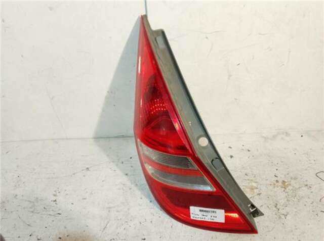 Piloto Trasero Izquierdo Hyundai i30 1.6 CRDI (116 CV)