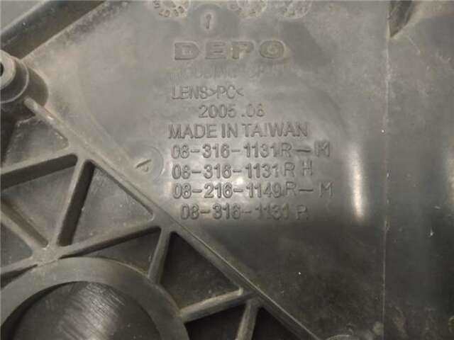 Foto 3ª: Faro Derecho Mazda 3 1.6 CD ACTIVE XCITE [1.6 LTR. - 80 KW CD DIESEL CAT]