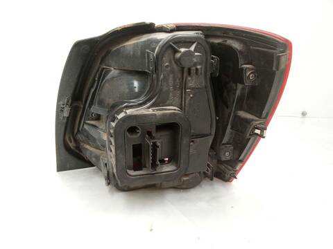 Foto 4ª: Piloto Trasero Izquierdo Volkswagen Polo 1.6 TDI 90CV 66KW [CAYB] (2012)