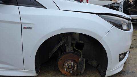 Aleta Delantera Derecha Ford Focus ST-LINE R B 125CV 92KW