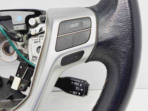 Foto 4ª: Volante Toyota Avensis 2.0 D-4D CAT 124CV 91KW [1AD] (2014)