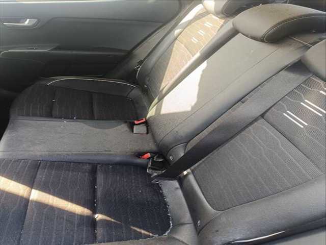 Foto 2ª: Asientos Traseros Kia Stonic TECH 101CV 74KW