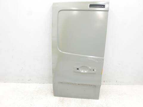 Puerta Trasera Izquierda Renault Trafic L1H1 29T KOMFORT