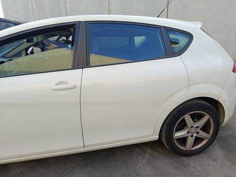 Foto 1ª: Puerta Trasera Izquierda Seat Leon CAYC (2011)