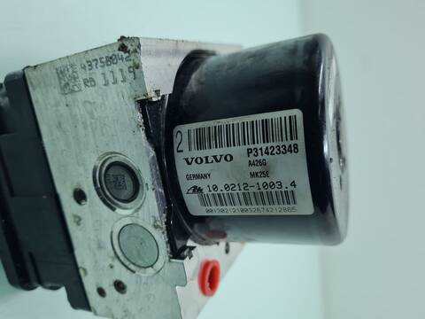 Foto 3ª: Abs Volvo XC 60 MOMENTUM 2WD 181CV 133KW [D4204T5] (2014)