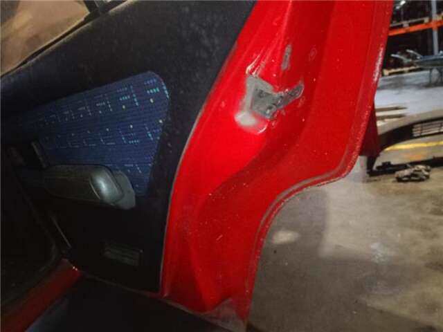 Foto 3ª: Puerta Trasera Derecha Peugeot 205 1.8 DIESEL [161A (XUD7)]