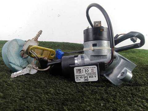 Foto 2ª: Motor de Arranque Mercedes Atego 1321 LS 4X2 211CV 155KW [OM 934 LA.6-6] (2016)
