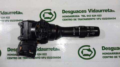 Mando Multifuncion Toyota Verso 2.0 D-4D CAT 126CV 93KW