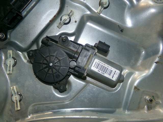 Foto 3ª: Elevalunas Eléctrico Delantero Derecho Alfa Romeo 159 1.9 JTD 2006-2011 RANCHERA [939A2000] (2006)