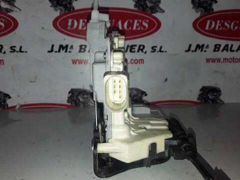 Foto 3ª: Cerradura Puerta Trasera Izquierda Audi Q7 3.0 TDI 232CV (2006)