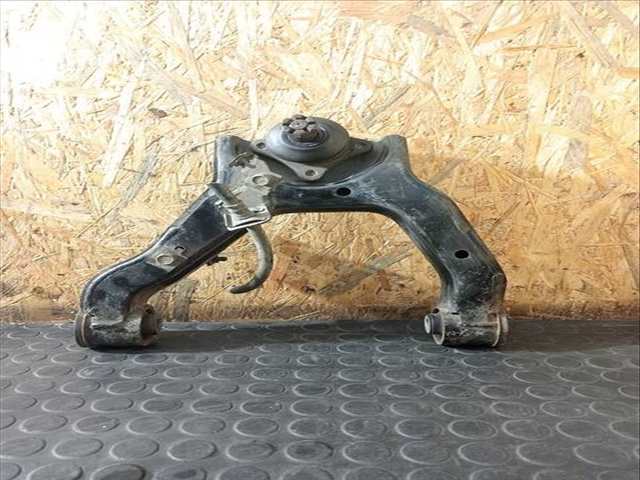 Brazo Suspension Delantero Izquierdo Mitsubishi Montero 3.2 DI-D ALL-FOUR 5-PTAS.) 160CV