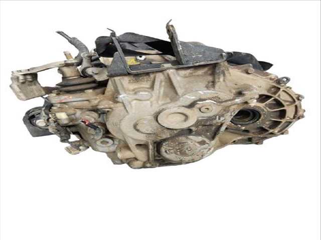 Foto 2ª: Caja Cambios Toyota Avensis 2.2 D-4D ADT251_ ADT251R) (2003)