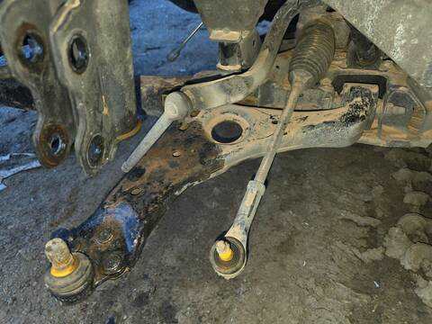 Brazo Suspension Delantero Izquierdo Opel Mokka SELECTIVE 140CV 103KW