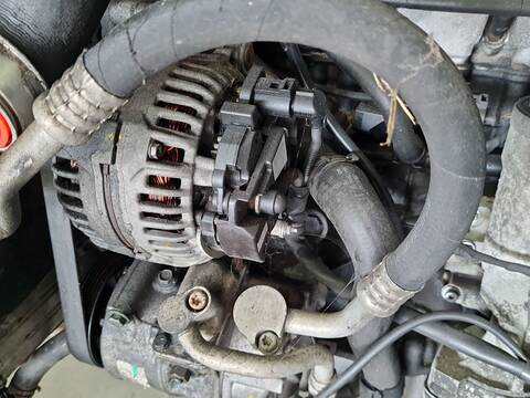Alternador Volkswagen Touran 1.9 TDI 105CV 77KW
