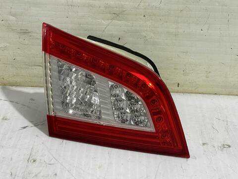 Piloto Portón Izquierdo Peugeot 508 ALLURE 163CV