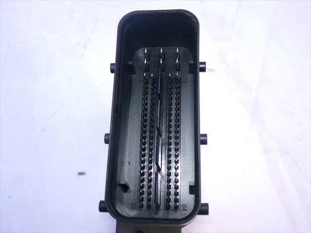 Foto 3ª: Centralita Motor ECU Hyundai i10 1.0 G 2016-2019 [G3LA] (2017)