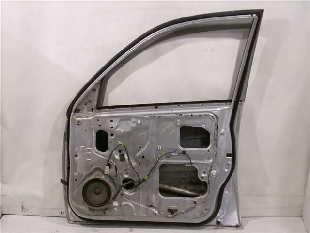 Foto 2ª: Puerta Delantera Derecha Toyota Rav4 2.0 G 2000-2005 [1AZFE] (2001)