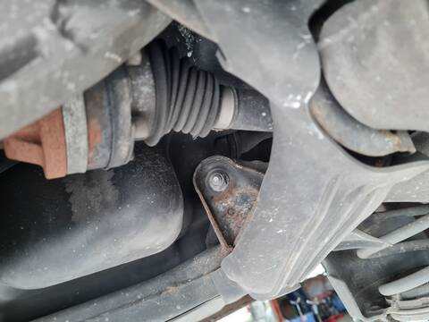 Transmision Trasera Derecha Audi A4 2.0 TDI 125KW) 170CV