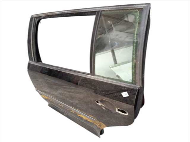 Foto 3ª: Puerta Trasera Izquierda Volkswagen Touran 1.6 TDI (2010)
