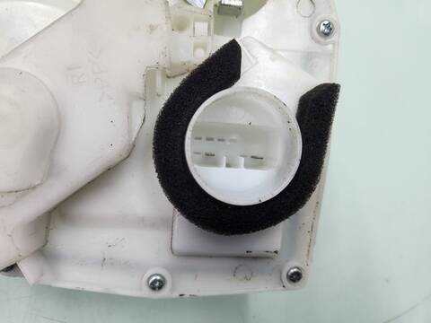 Foto 3ª: Cerradura Puerta Trasera Derecha Suzuki SX4 2.0 DDIS TD 135CV 99KW [D20AA] (2013)