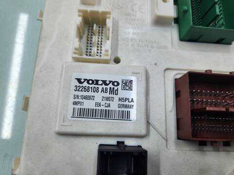 Foto 2ª: Centralita Motor ECU Volvo XC 40 MOMENTUM PRO 2WD 163CV 120KW [B3154T2] (2020)