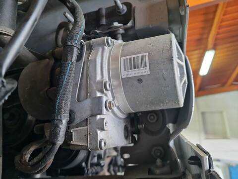 Foto 1ª: Bomba de Direccion Citroen C4 FEEL EDITION 99CV 73KW (2016)