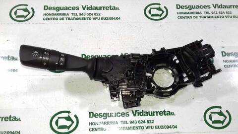 Mando Luces Toyota Rav4 ACTIVE 124CV 91KW