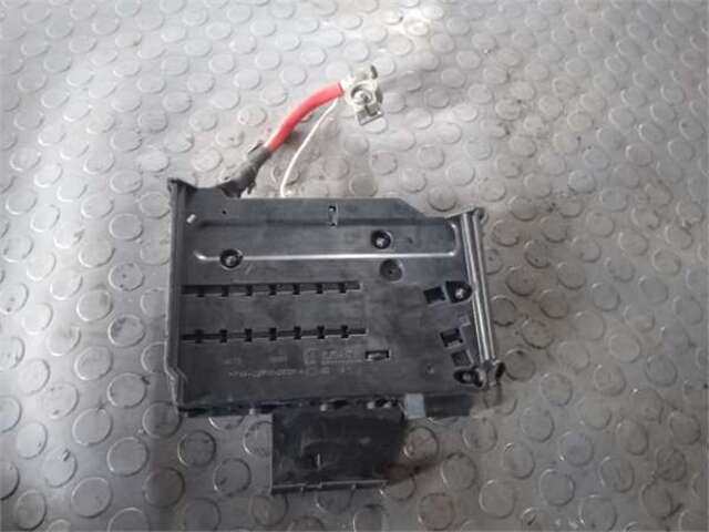 Foto 3ª: Caja Reles Fusibles Ford Focus 1.0 EDITION [1.0 LTR. - 92 KW ECOBOOST CAT] [M1DA]