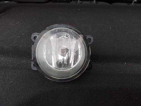 Foto 2ª: Faro Antiniebla Delantero Derecho Ford Focus 1.6 TDCI CAT 95CV 70KW [T3DA] (2014)