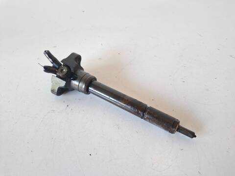 Foto 2ª: Inyectores Bmw Serie 3 315 320D 2.0 16V DIESEL CAT 136CV (2003)