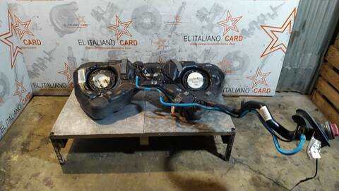 Foto 1ª: Deposito de Combustible Mercedes Clase C 160 C 220 CDI BLUEEFFICIENCY 204.302) COUPE 170CV 125KW [651911] (2011)