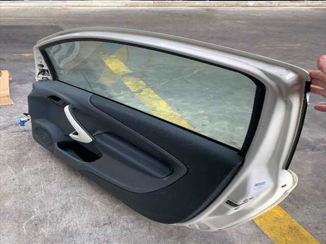 Foto 2ª: Puerta Delantera Derecha Ford Ka 1.2 8V 70CV [169A4000] (2015)