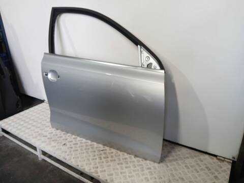 Foto 3ª: Puerta Delantera Derecha Volkswagen Jetta 2.0 TDI 110CV 81KW [CUUA] (2014)