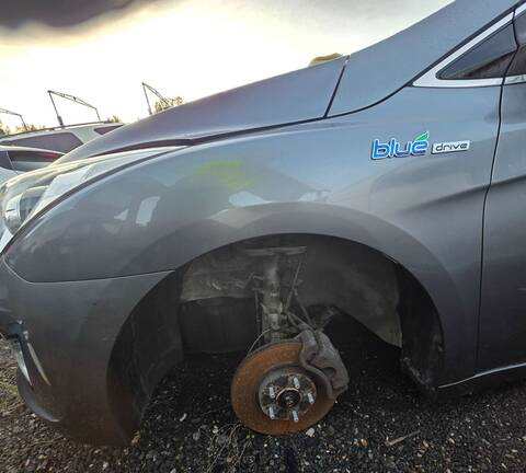 Foto 1ª: Aleta Delantera Izquierda Hyundai i40 KLASS BLUE 116CV 85KW (2014)