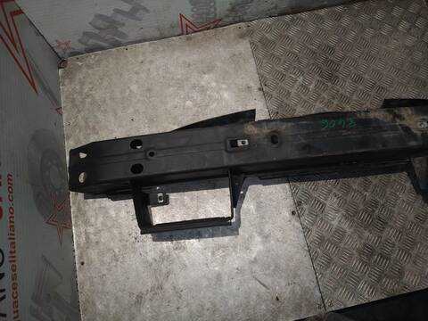 Foto 3ª: Refuerzo Paragolpes Delantero Ford Transit FT 350 HD) CABINA SIMPLE MEDIA 155CV 114KW CAJA ABIERTA [CVRB] (2012)