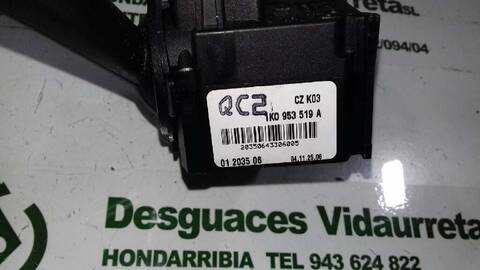 Foto 3ª: Mando Multifuncion Volkswagen Touran HIGHLINE 140CV 103KW [BKD] (2005)