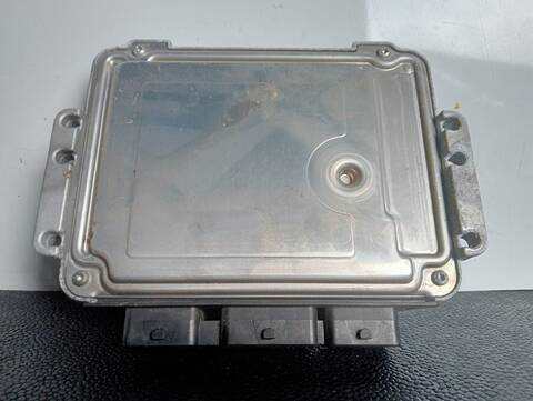 Foto 2ª: Centralita Motor ECU Renault Scenic 1.9 DCI DIESEL 131CV (2003)