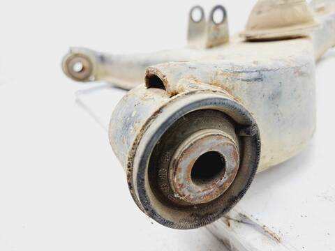 Foto 2ª: Brazo Suspension Delantero Derecho Mitsubishi L200 2.5 DI-D CAT 167CV 123KW [4D56] (2008)