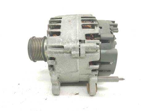 Foto 3ª: Alternador Audi A3 1.6 TDI AMBIENTE 105CV 77KW [CAY] (2011)