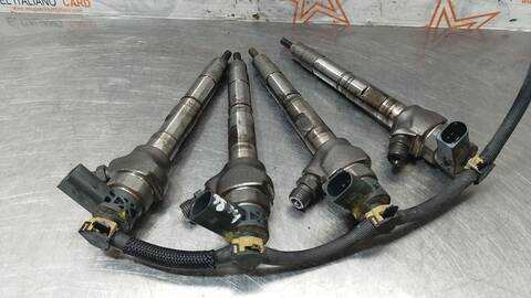 Foto 3ª: Inyectores Audi A3 AMBIENTE 110CV 81KW [CRK] (2014)