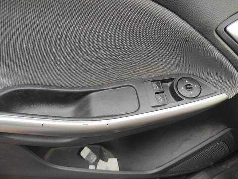 Botonera Elevalunas Ford Focus T1DA BERLINA