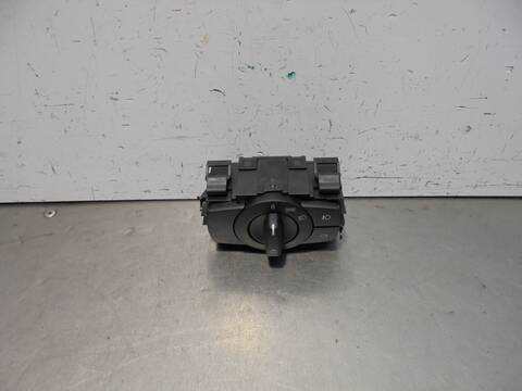 Mando Luces Bmw Serie 1 114 2.0 16V BERLINA 143CV 105KW