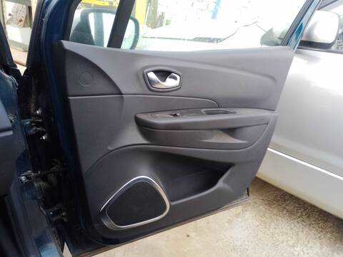 Foto 4ª: Tapizados Cartoneras Renault Captur DYNAMIQUE 90CV 66KW [H4B B4] (2018)