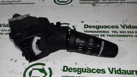 Mando Multifuncion Nissan X-Trail 2.2 16V TD CAT 114CV 84KW T30)