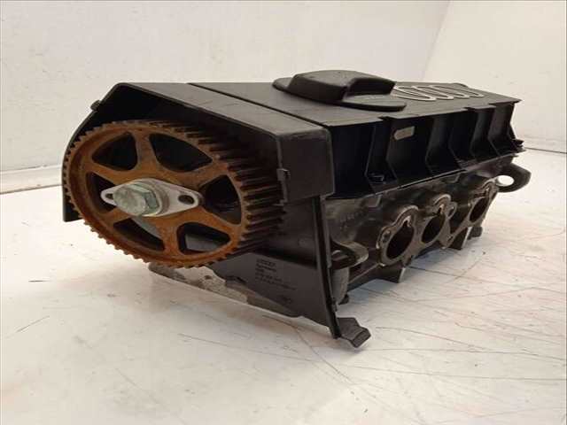 Foto 2ª: Culata Audi A6 2.6 V6 CAT ABC) BERLINA 150CV 110KW (1996)