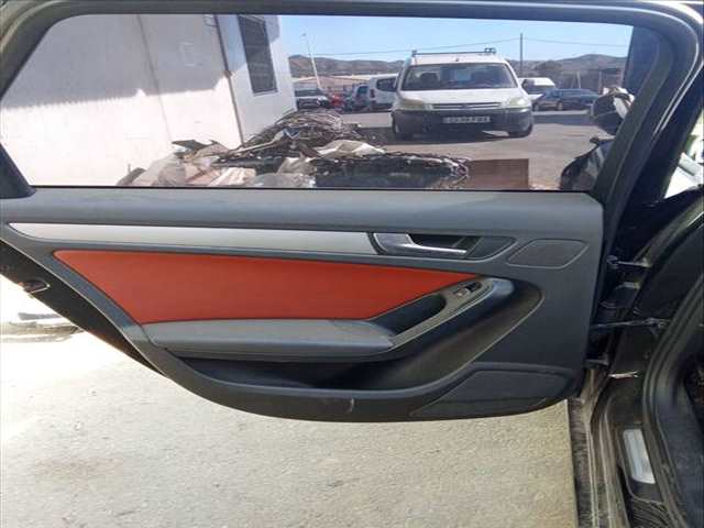 Elevalunas Manual Trasero Izquierdo Audi A4 2.0 TDI QUATTRO 143CV 105KW
