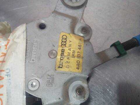 Foto 4ª: Elevalunas Eléctrico Delantero Izquierdo Audi A6 2.5 TDI AVANT 140CV 103KW (1994)